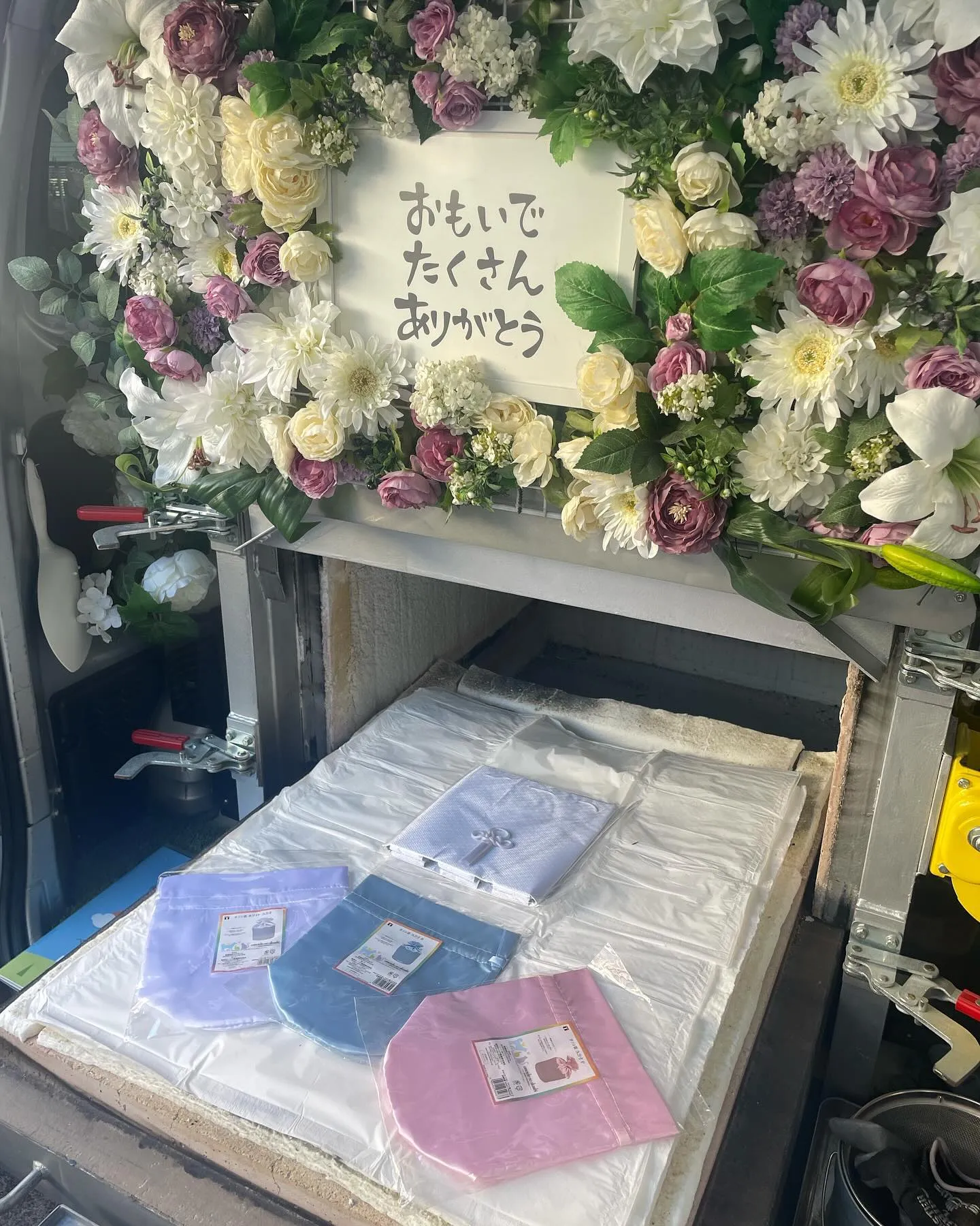 東京都昭島市にて猫ちゃんのご火葬に伺いました。