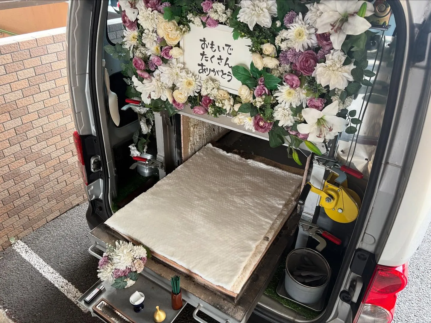 東京都国立市にてトイプードルちゃんのご火葬に伺いました。