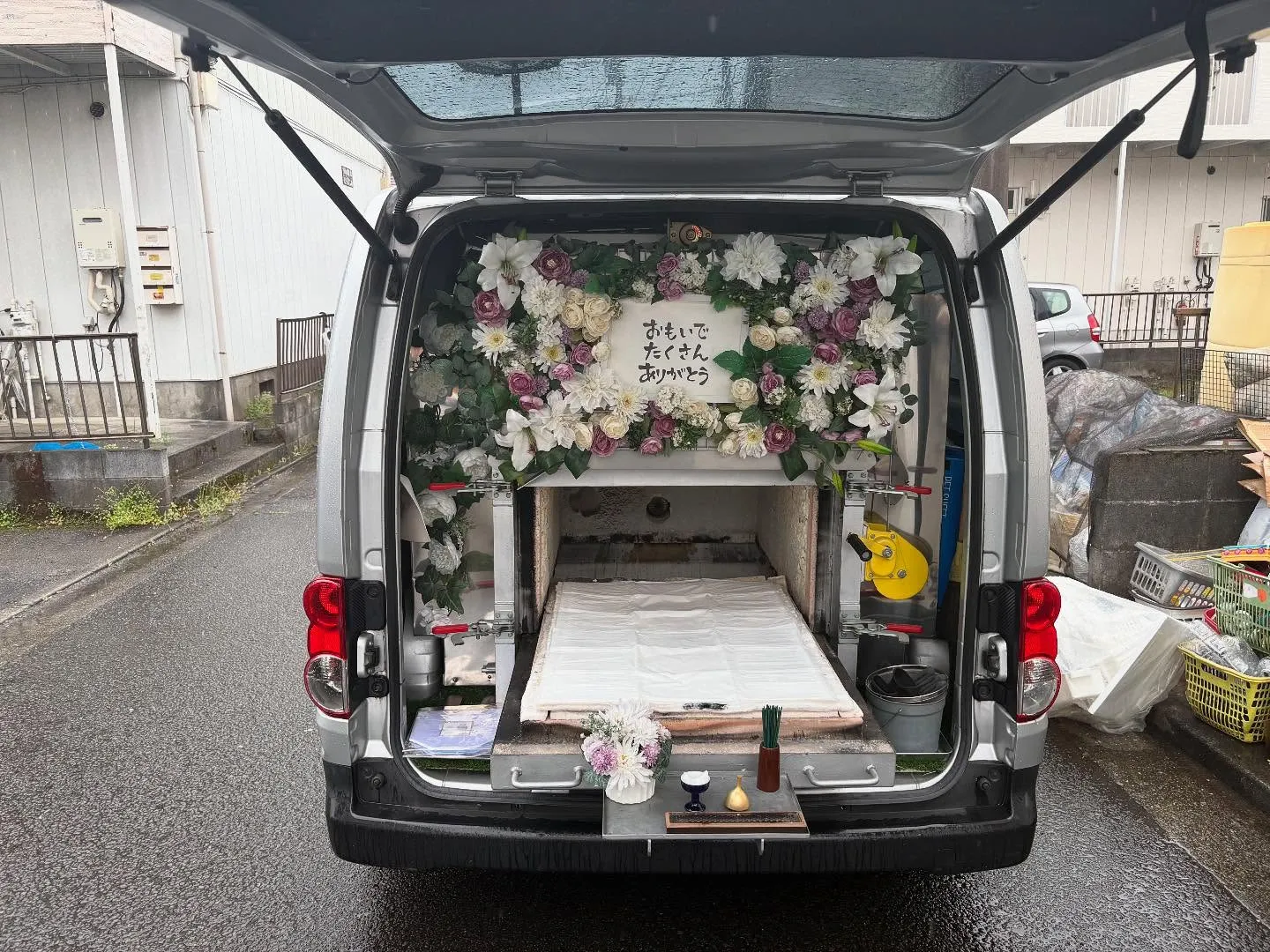 東京都立川市にて猫ちゃんのご火葬に伺いました。