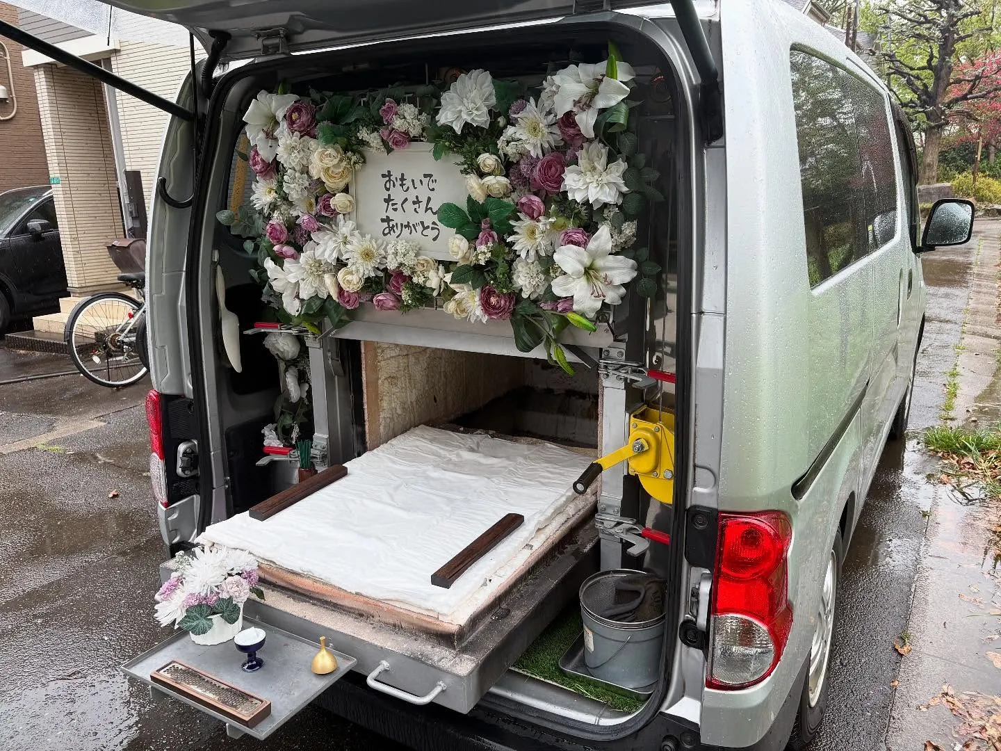 東京都小平市にてチワワちゃんのご火葬に伺いました。
