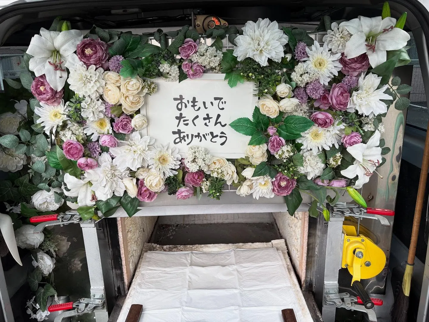 東京都東大和市でポメラニアンちゃんの火葬をお手伝いしました。