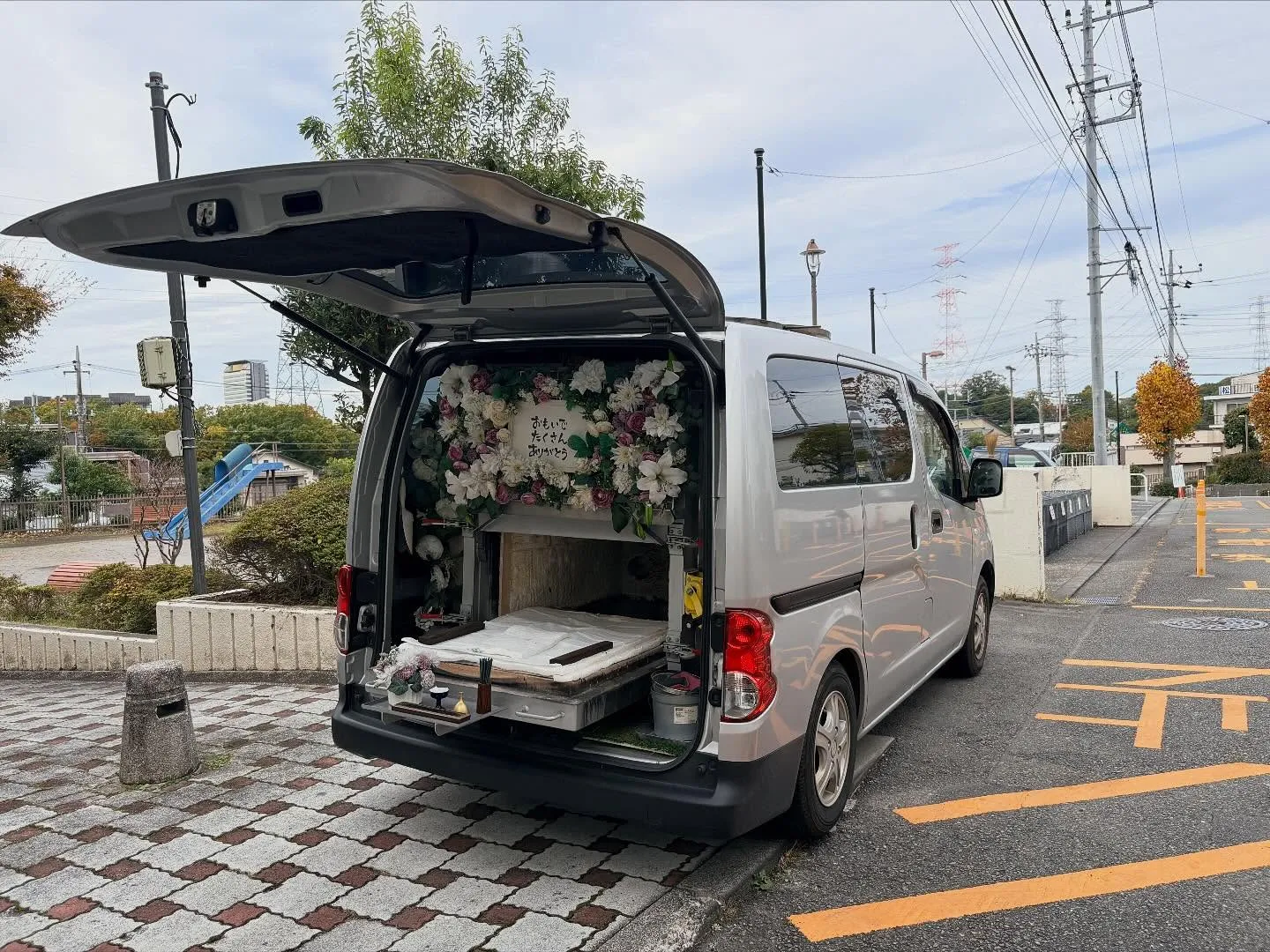 東京都多摩市でオカメインコちゃんの火葬をお手伝いしました。