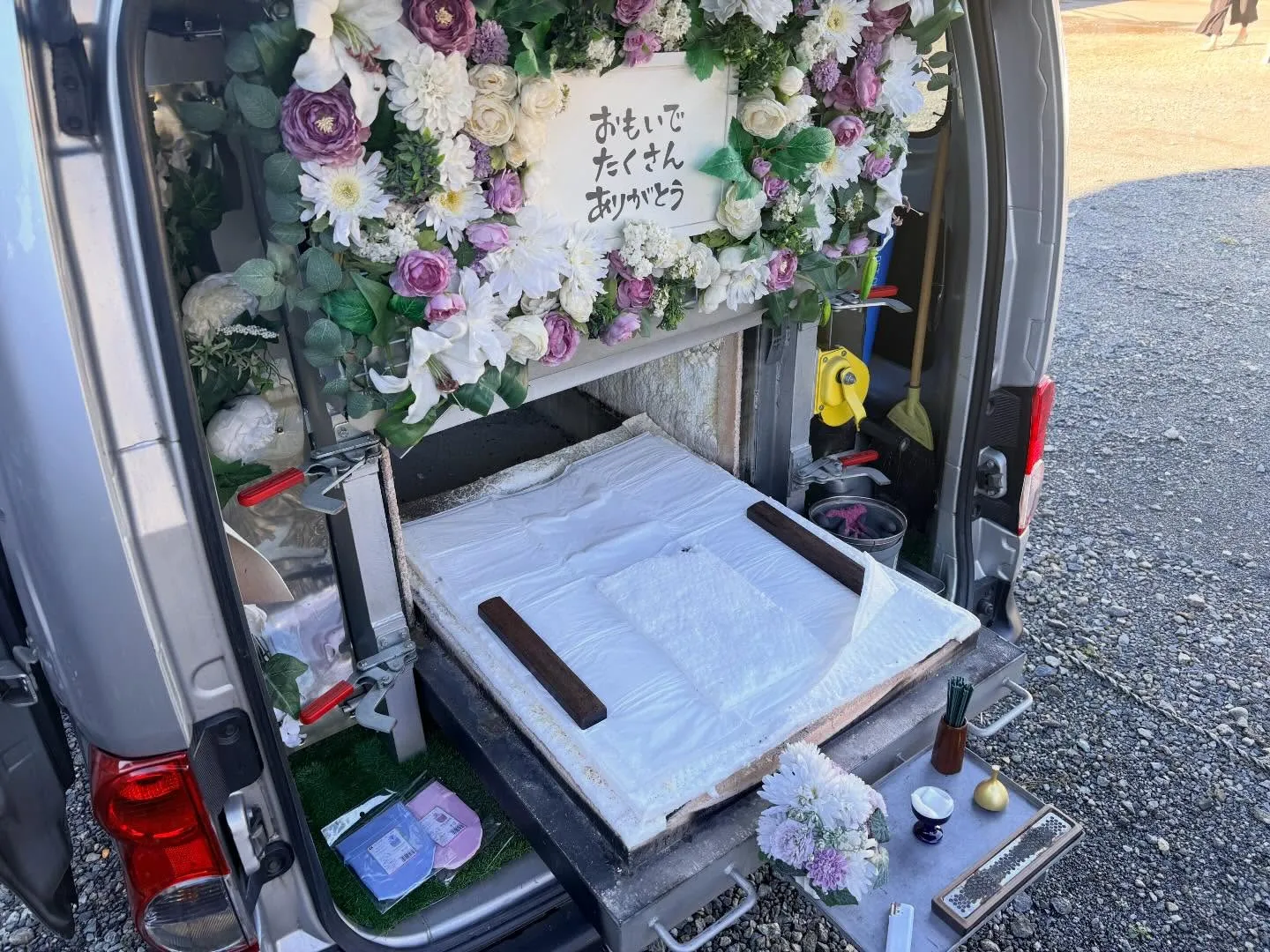 東京都武蔵村山市で文鳥ちゃんの火葬をお手伝いしました。