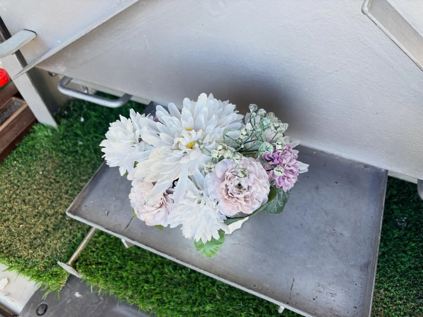 東京都立川市でオカメインコちゃんの火葬をお手伝いしました。